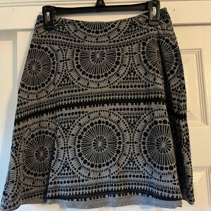 Dakini Black and Gray Geometric A-Line Yoga Skirt